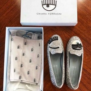 Chiara flats, 95% new